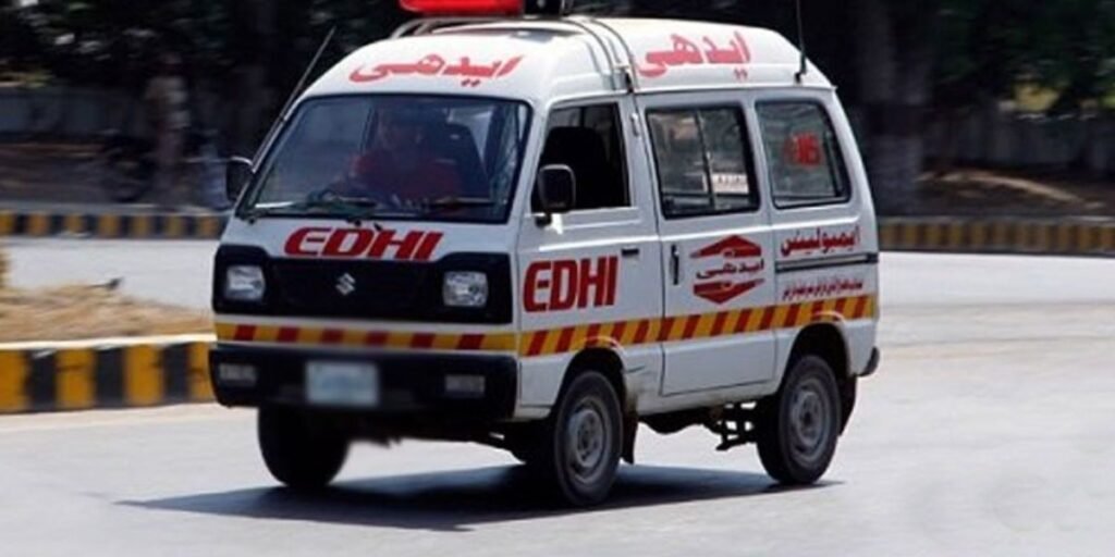 Car-truck collision near Kalat injures JI leader and family