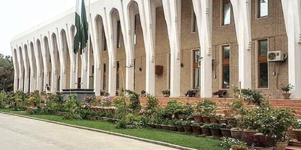 BHC orders to resume mobile data service