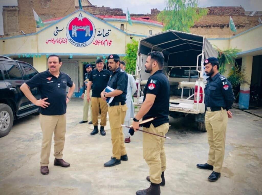Police repel terrorist attack on checkpost in Bannu