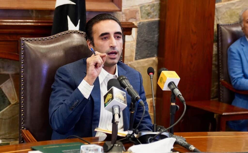 Bilawal Bhutto Zardari has announced the party's conditional support for the government's constitutional amendment plan, backing proposed changes to Article 243 w