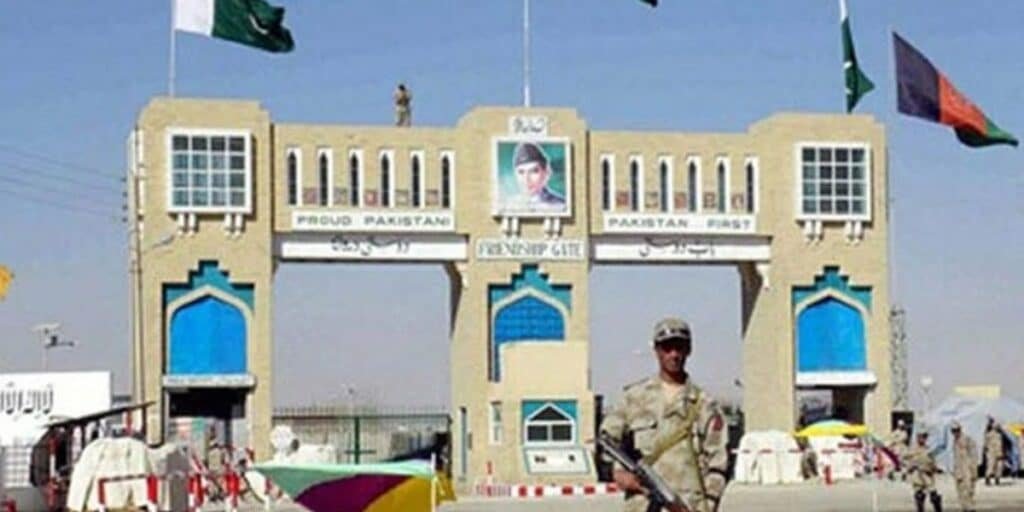 The Pak-Afghan border remains closed for third day