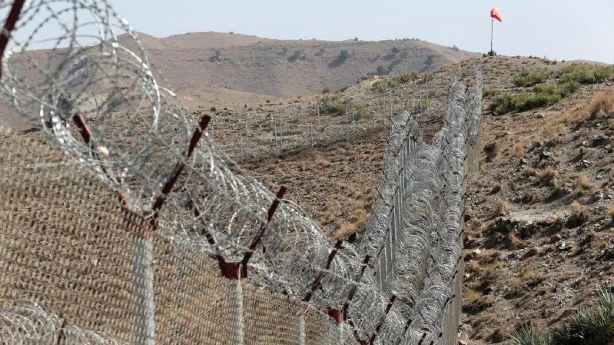Security forces kill 15 militants near Afghanistan border