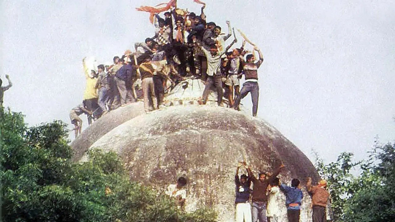 Pak raises alarm over IIOJK mosques