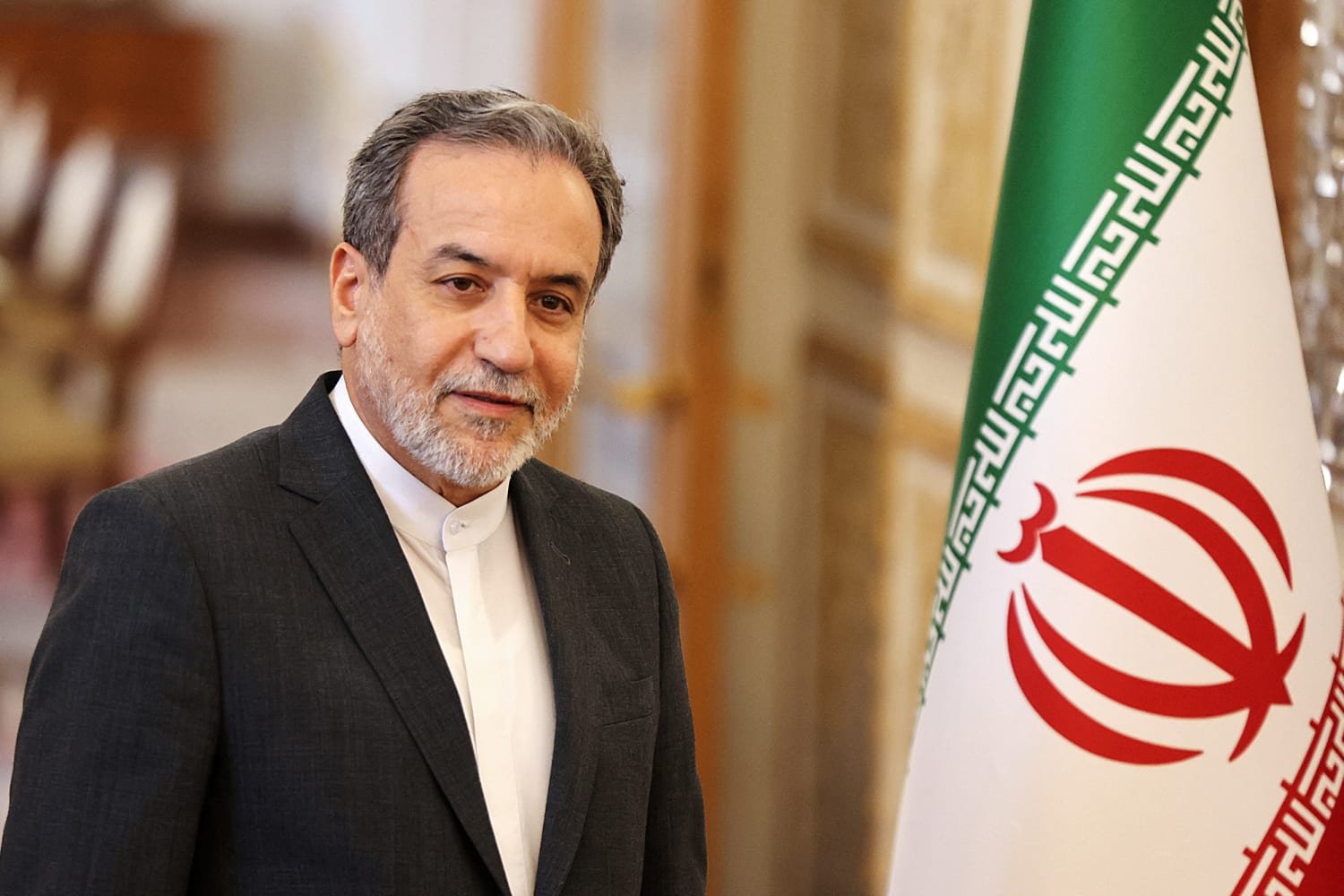 Iran FM looks to more nuclear talks, but warns US