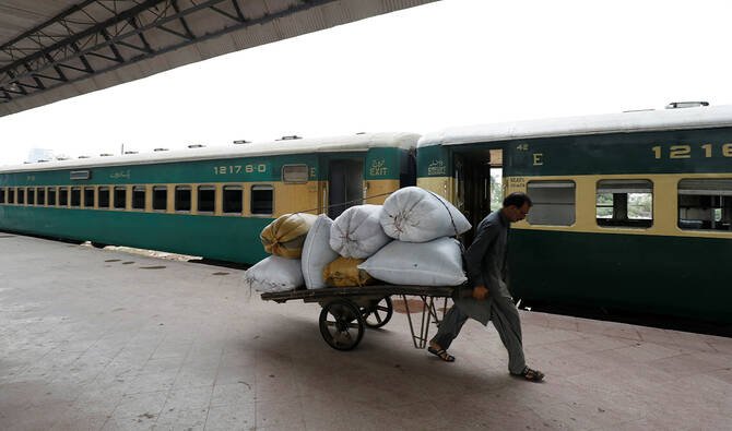Pakistan, ADB Near $2 Billion Financing Deal for ML-1 Project