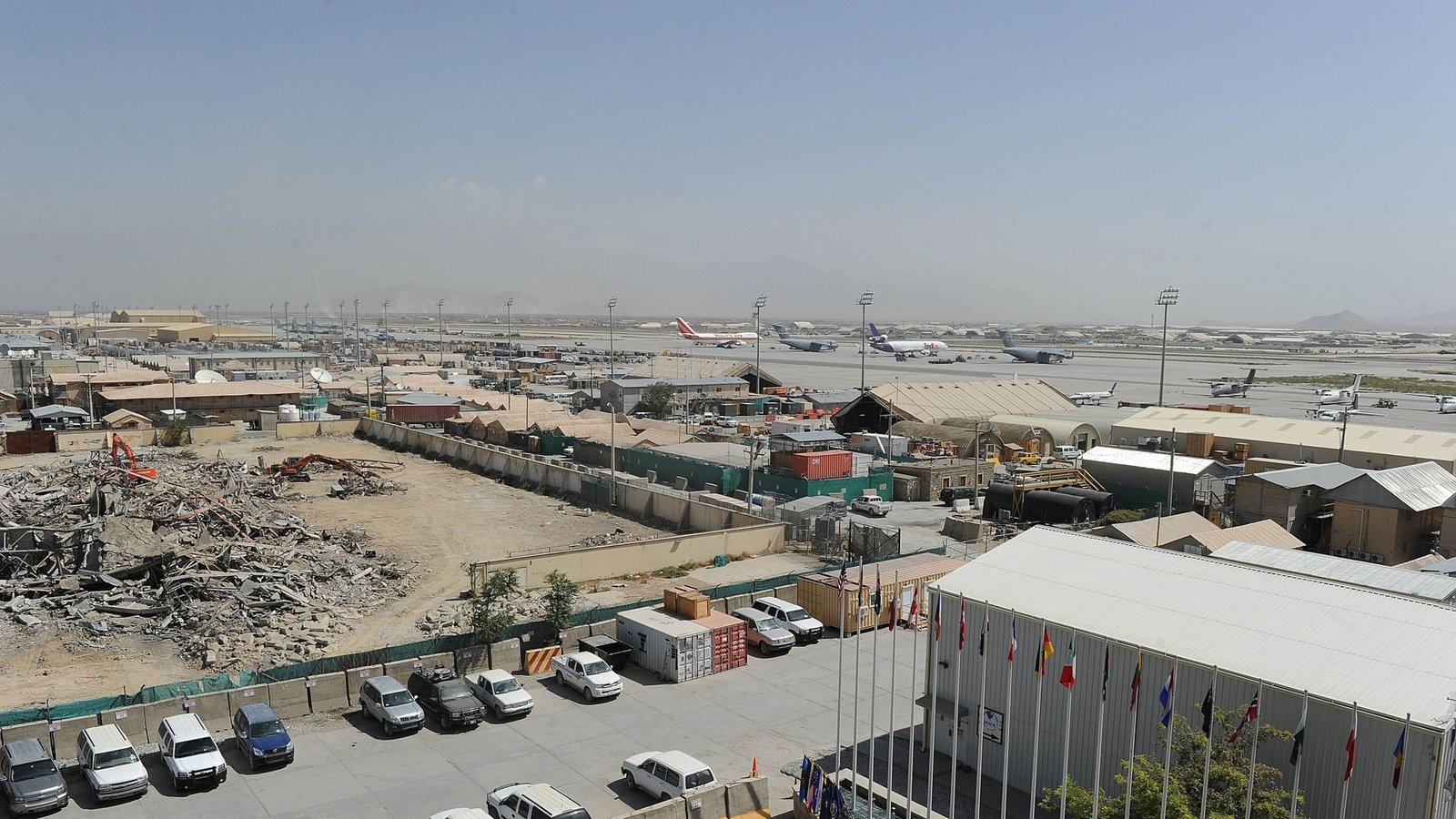 Loud explosion in Bagram Airbase and Kabul Airport