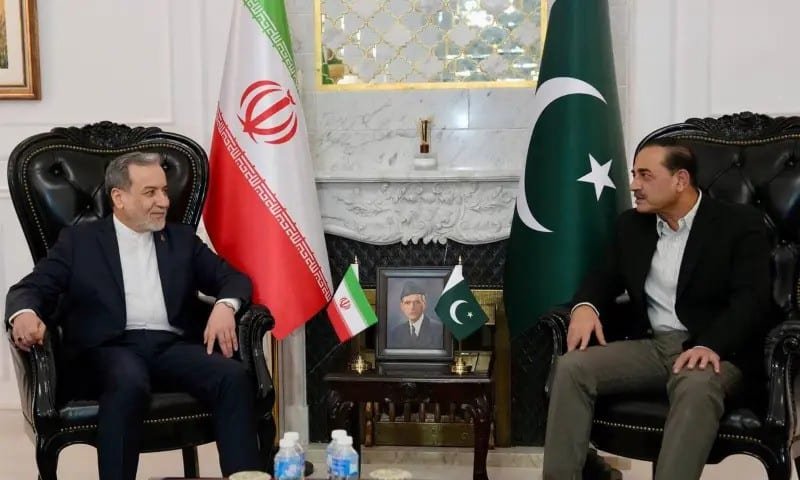 Iran’s Foreign Minister holds key talks with Field Marshal Asim Munir in Islamabad