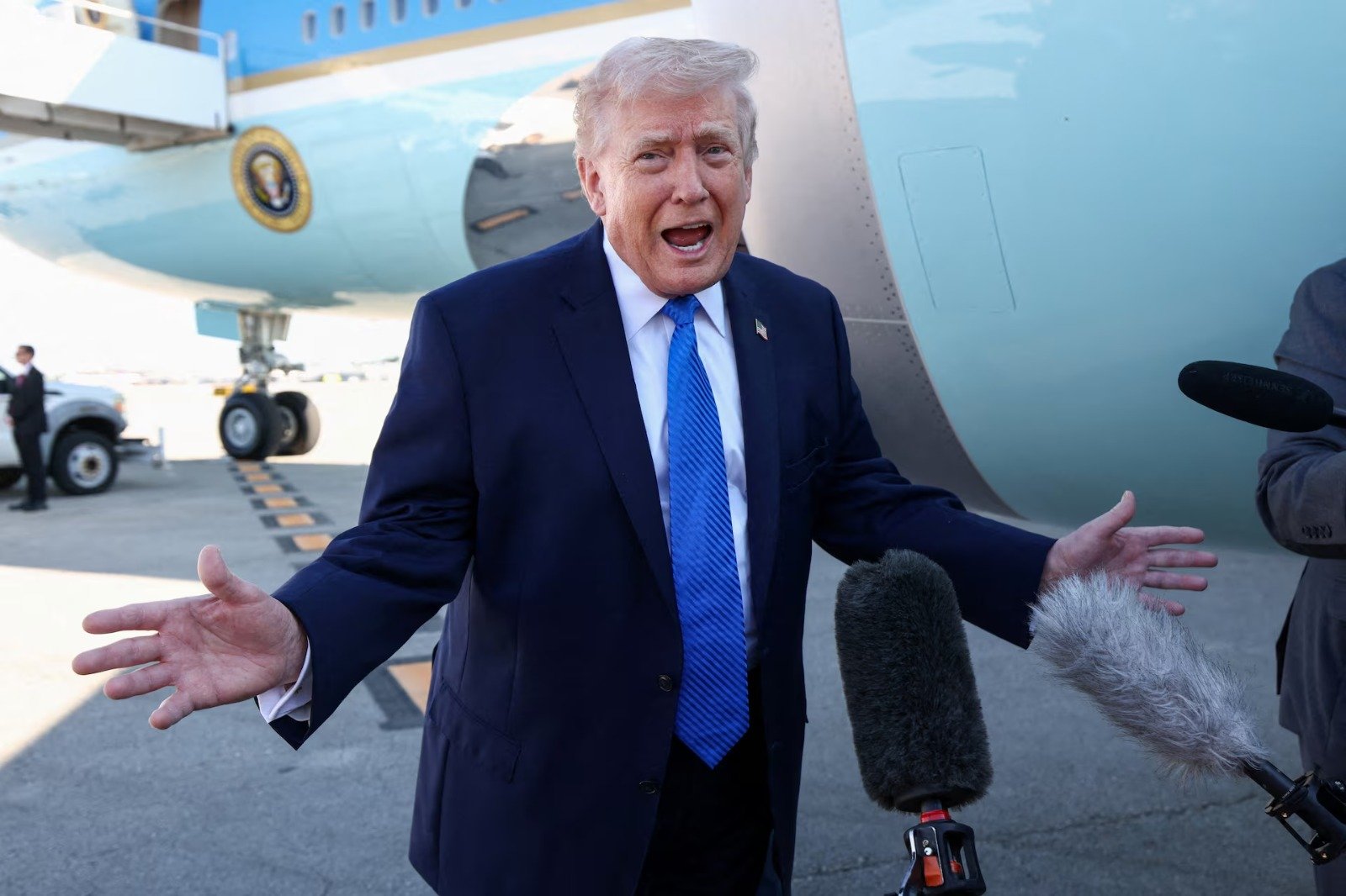 Trump Signals US Exit from Iran War Without Deal
