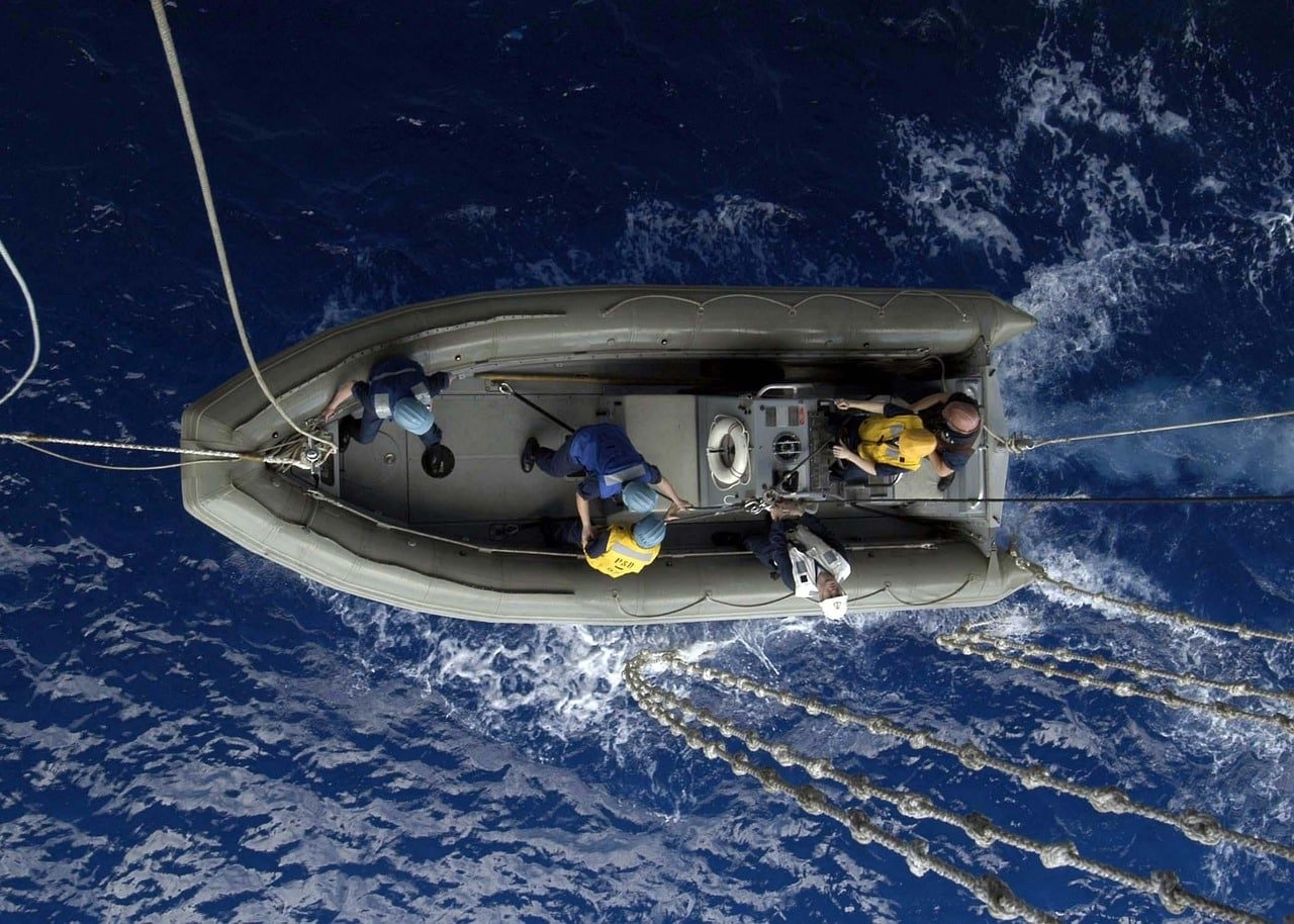 sea, ocean, water, nature, outside, raft, military, us navy, ropes, being pulled, sailors, us navy, us navy, us navy, us navy, us navy, sailors