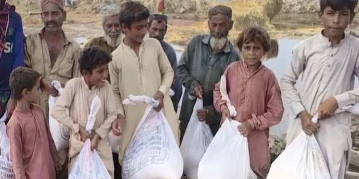 FC Continues Flood Rescue, Relief Operations in Nasirabad
