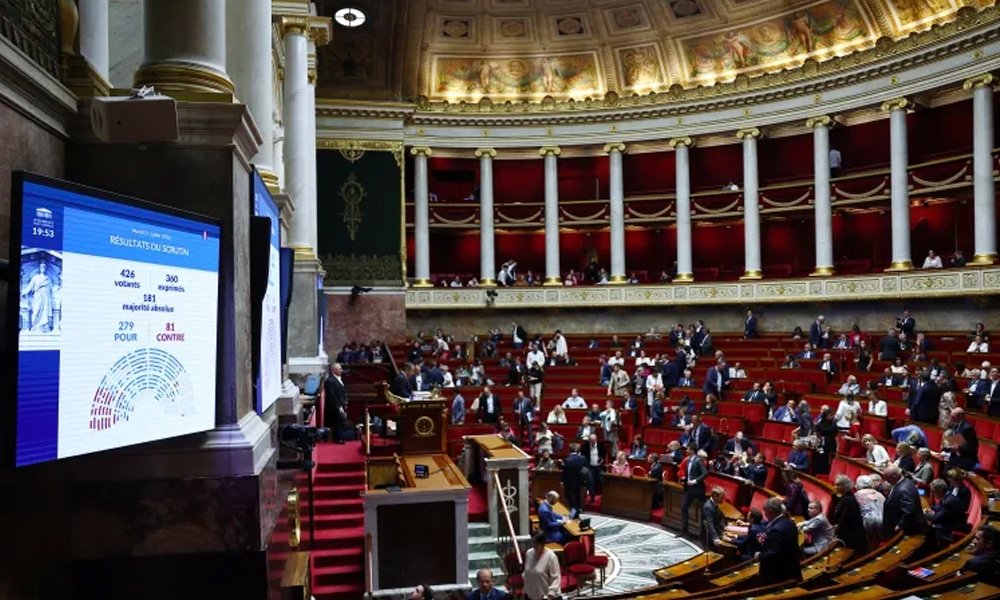 France Becomes First EU Nation to Ban Social Media for Children Under-15s