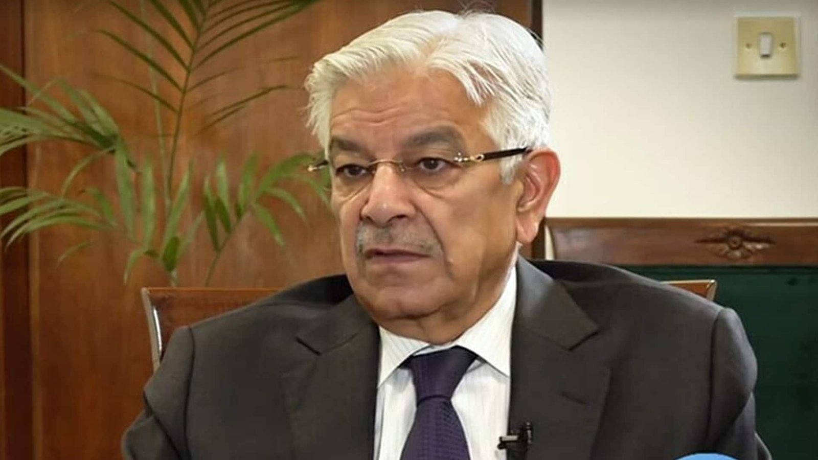 Khawaja Asif Questions PTI’s Role in Counterterrorism Efforts in Khyber Pakhtunkhwa