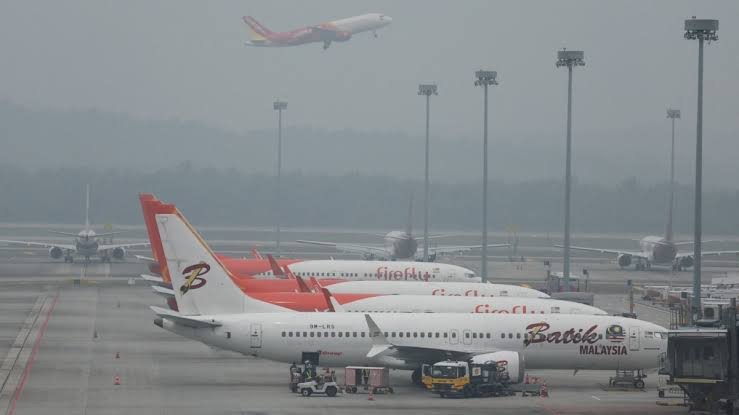 Emergency Landing of Air India Flight AI 2030 at Jaipur Following Hijack Alert