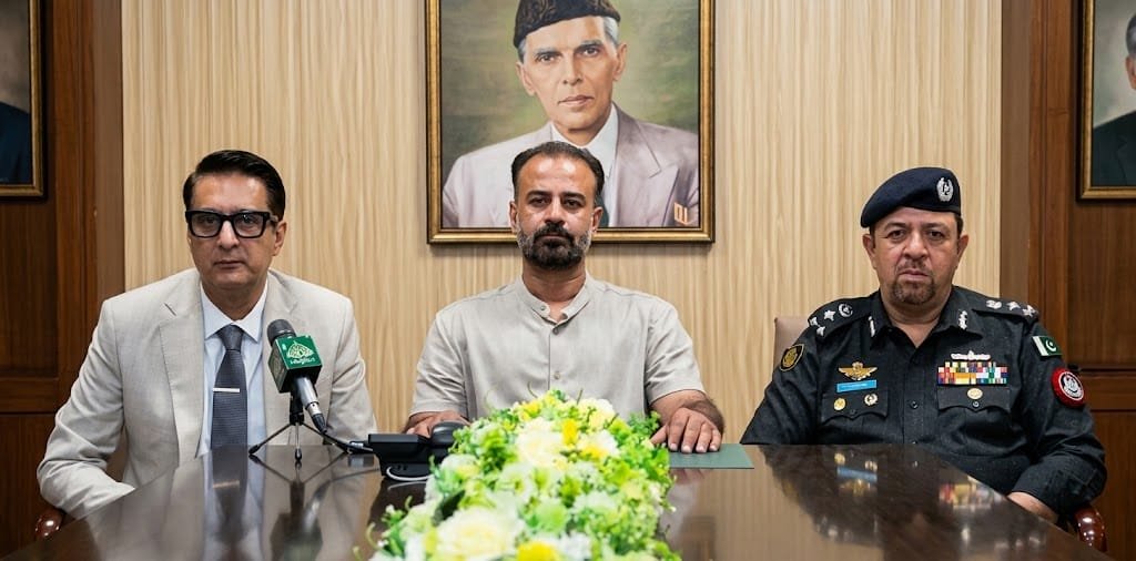 Key Militant Commander Voluntarily Surrendered in Panjgur