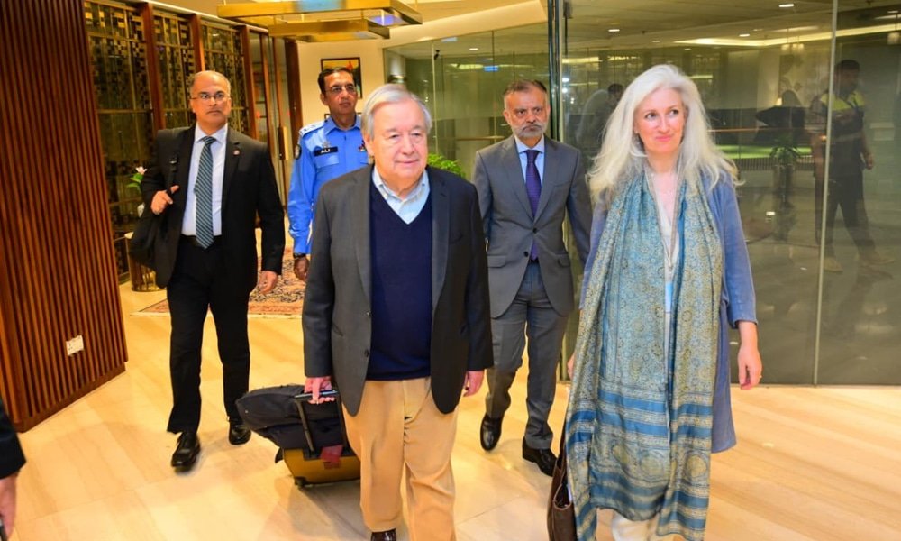 UN chief Antonio Guterres Arrives in Pakistan as US-Iran Conflict Tops Talks