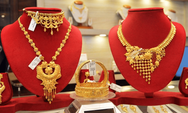 Gold Price Today: Rs3,000 Drop per Tola in Pakistan