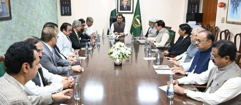 Govt Talks with PTI for Face-Saving Exit from March? Big Revelations