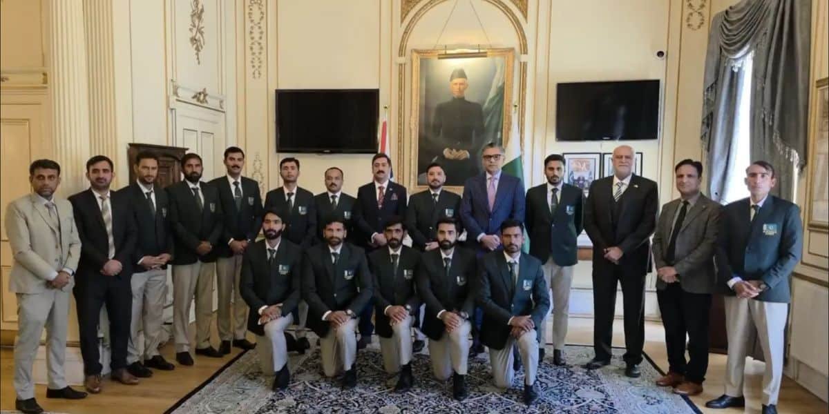 Pakistan Army Contingent Honored in UK After Clinching Prestigious Silver Medal in International Military Exercise