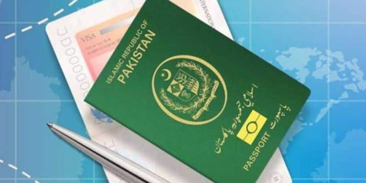 UAE-Based Pakistanis Get E-Passport Facility as Embassies Launch Processing