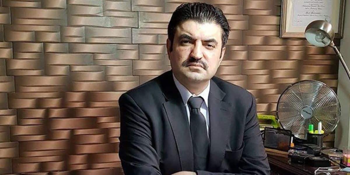 KP Government No Longer in PTI’s Hands, Sher Afzal Marwat Predicts Arrests Amid Long March