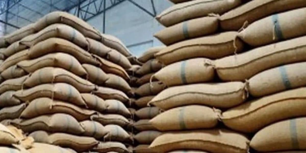 Governor’s Inspection Team Uncovers Sand Adulteration at Nowshera Wheat Depot