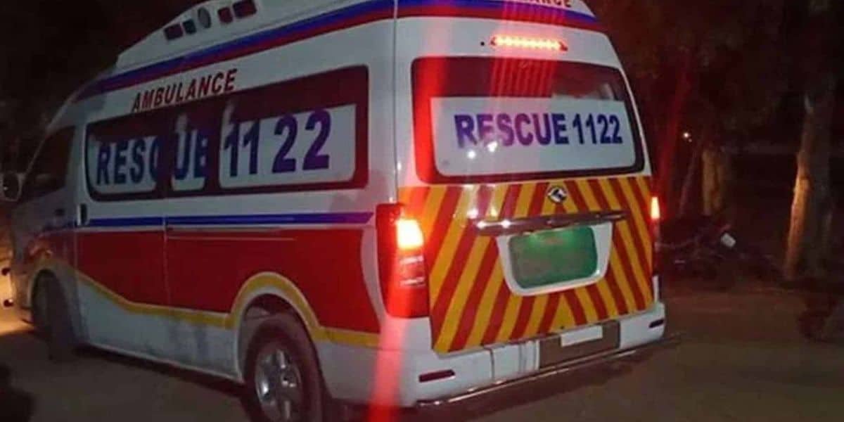 Srinagar Highway Accident Claims Three Lives, Leaves One Injured in Islamabad