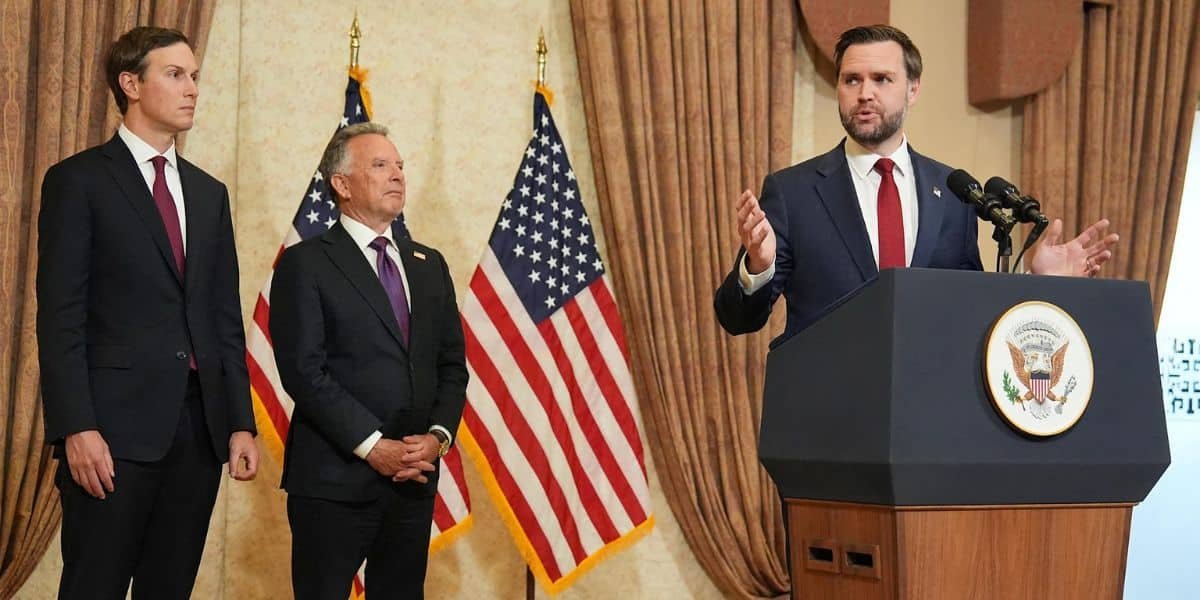 JD Vance Reportedly Sends Secret Letter to Iranian Official Amid US-Iran Tensions