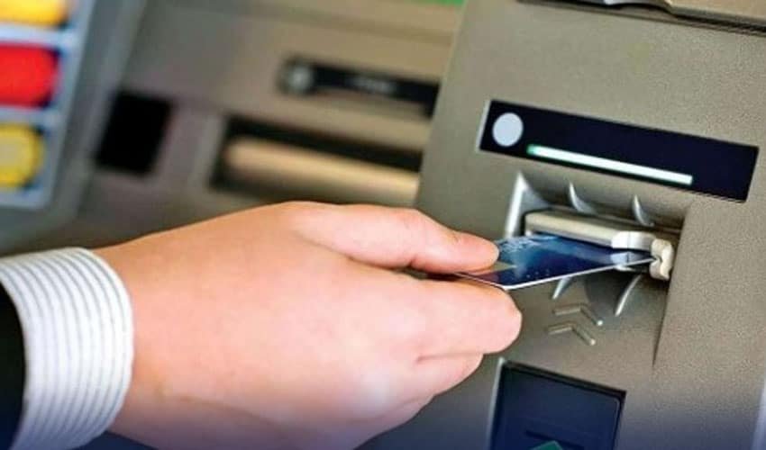 ATM Card Stuck, Money Gone? Fraud Clever Trick Exposed