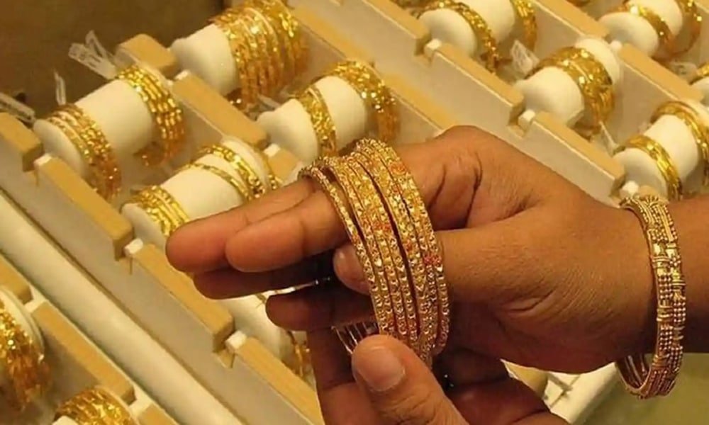 Gold Price in Pakistan Drops Again — New Price Revealed