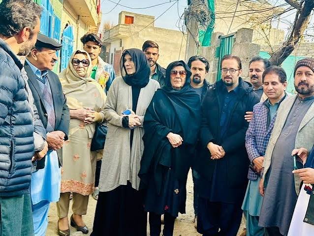 Imran Khan’s Sisters Face 30 More Days in Detention as LHC Disposes of Release Plea