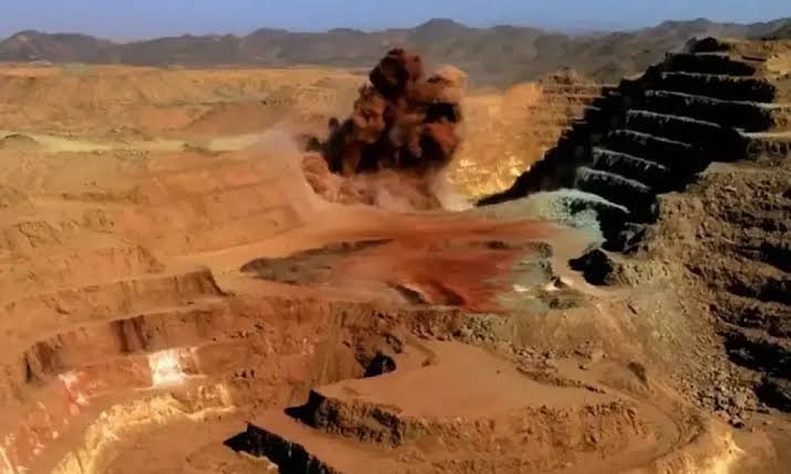 Sudan-Egypt Border Air Strikes Kill 72 Gold Miners
